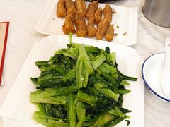 -津津菜馆(绝没分店)