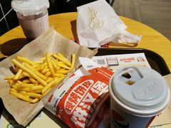 -肯德基(南安中骏世界城店)