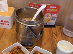 -锅老头铁锅炖•大锅蒸汽海鲜(韩乐坊店)