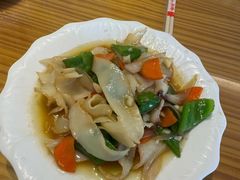 -三姐妹·海鲜大排档