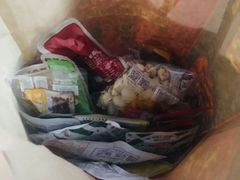 -良品铺子(五角场万达店)