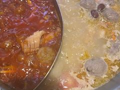 -沸炉重庆老火锅(军事博物馆店)