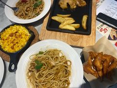 -必胜客(WOW南雄店)