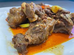 -何猫特色黄焖羊肉