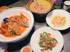 -凤凰湘语·平价海鲜餐厅(浦东旗舰店)