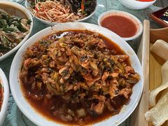 新平腌菜炒肉-曹苏黄牛汤锅(傣苑店)