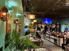 -SHADOWS•Bistro&Eatery(安福路店)