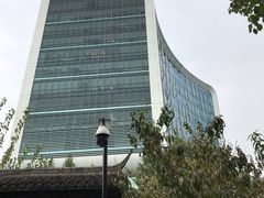 -珀莱雅总部大楼