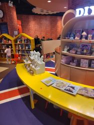 -悠悠宝贝泰迪主题乐园(卓展购物中心店)