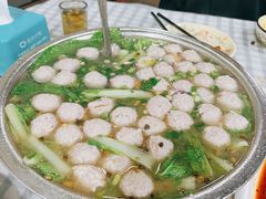 鲜肉丸子汤-卢六川汤肉(南方花园店)