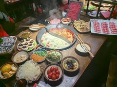 -萍姐火锅·公路夜市(打浦桥日月光店)