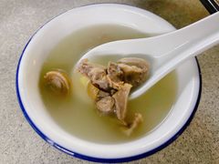 -墨脱石锅椰子鸡•香草鸭•东山羊(大东海店)