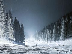 -丝绸之路山地度假区滑雪场