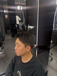 -侨治发型