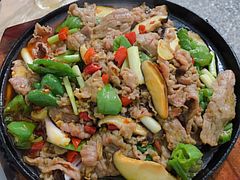 铁板牛肉-洪霞餐馆