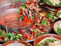 -毛辣果·贵州红酸汤牛肉火锅(西单店)