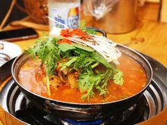 小滴排骨火锅-喇喇排骨火锅·传统韩式脊骨汤(望京西园总店)