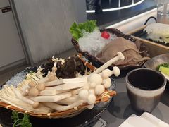 -湊湊火锅·茶憩(南京万象天地店)