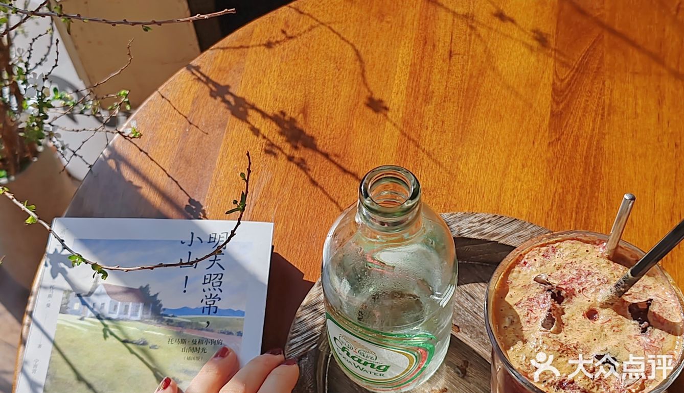 不要轻易在咖啡店吃甜品[可怜]