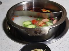 -俭让佬妈现卤串串(温江总店)