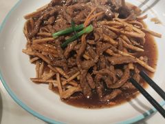 -刘胖子家常菜·蹄花焖藕(江汉路总店)