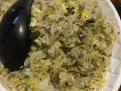 芽菜炒饭-靓蛙馆