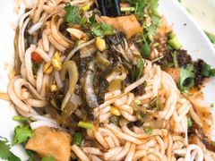 -海口骑楼小吃街