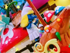 -蓝精灵乐园·世茂精灵之城主题乐园