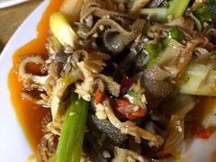 -雷祖芳老妈蹄花店