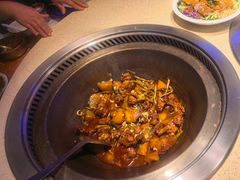 -山里屯铁锅炖·东北菜(康桥店)