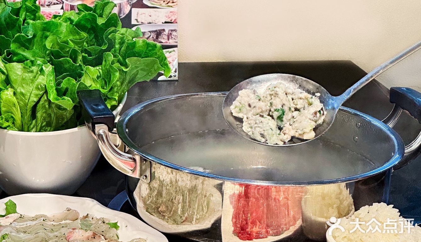 竟然用清水火锅还原地道顺德风味的历史老店‼️