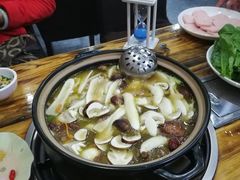 -菌之家·专业纯野生菌火锅·特色炒菌