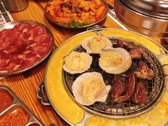 -青瓦炭韩潮烤肉(花园道店)