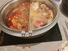 -一绪に寿喜烧(荟聚店)