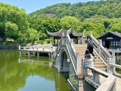 -灵岩山风景区