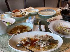 -通安客栈中餐厅·何家小馆