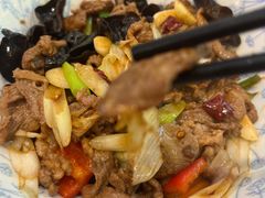 -丁里羊肉小镇(天鹅湖总店)