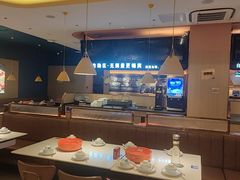 -小鱼小牛(世欧广场店)