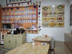 -巷仔内·台湾卤肉饭(七宝店)