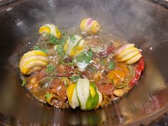 -万里闯关东铁锅炖菜馆(高新旗舰店)