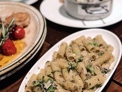 意大利粗型管状面配黑松露汁-Bistro 63 创意融合料理(广粤天地店)