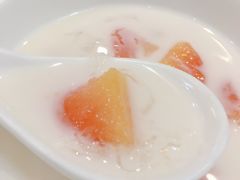 -燕庭·纯燕窝·甜品下午茶(南京西路店)