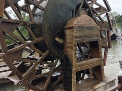 -茅山东方盐湖城景区