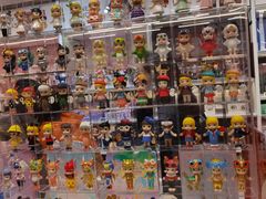 -泡泡玛特POPMART(蓝色港湾店)