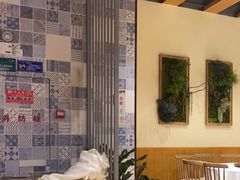 -香山湖家家宴(中山陵店)