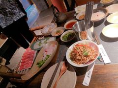 -老牌坊云南鱼豆花火锅(哈西万达店)