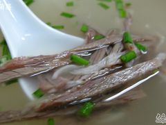 肉丝肉丝！-牛味十足传统美食(凤凰西街店)