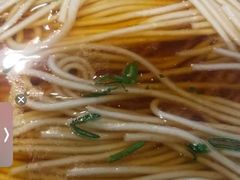 -百年老字号·观振兴蟹黄面·三虾面·苏式面(观前街富仁坊巷店)