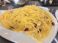 炝炒土豆丝-张包铺(关东古巷店)