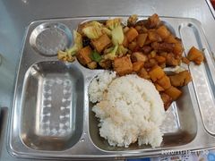 -长安大学渭水滋兰苑餐厅